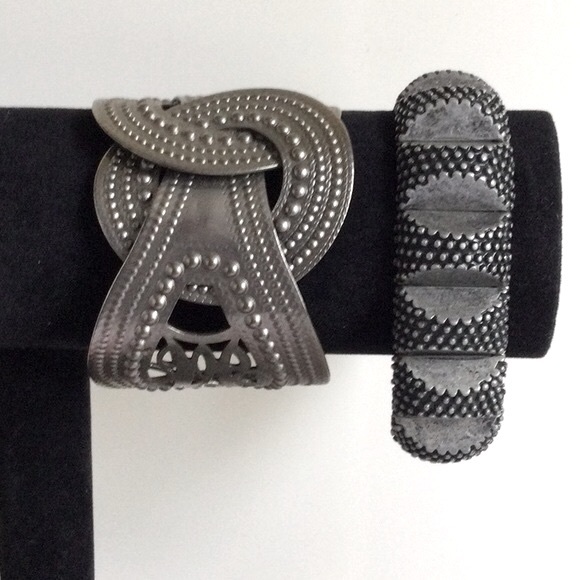 2  Chunky Textured Metal Bracelets - Picture 1 of 10